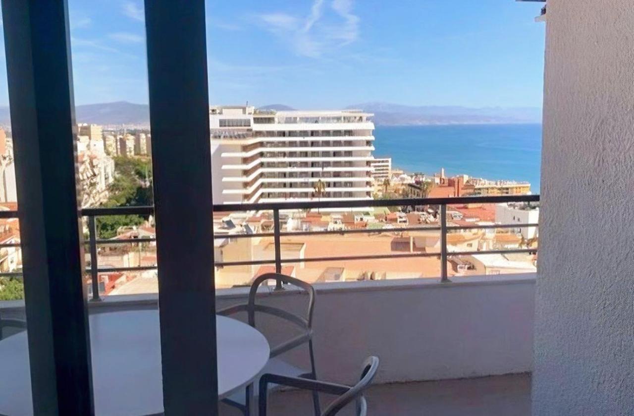 Oasis Sea & Sky - La Nogalera Apartman Torremolinos Kültér fotó
