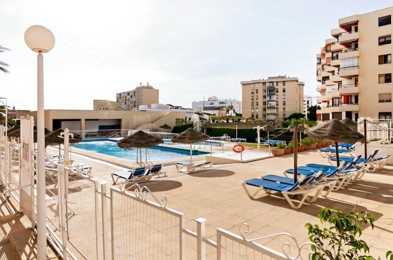 Oasis Sea & Sky - La Nogalera Apartman Torremolinos Kültér fotó