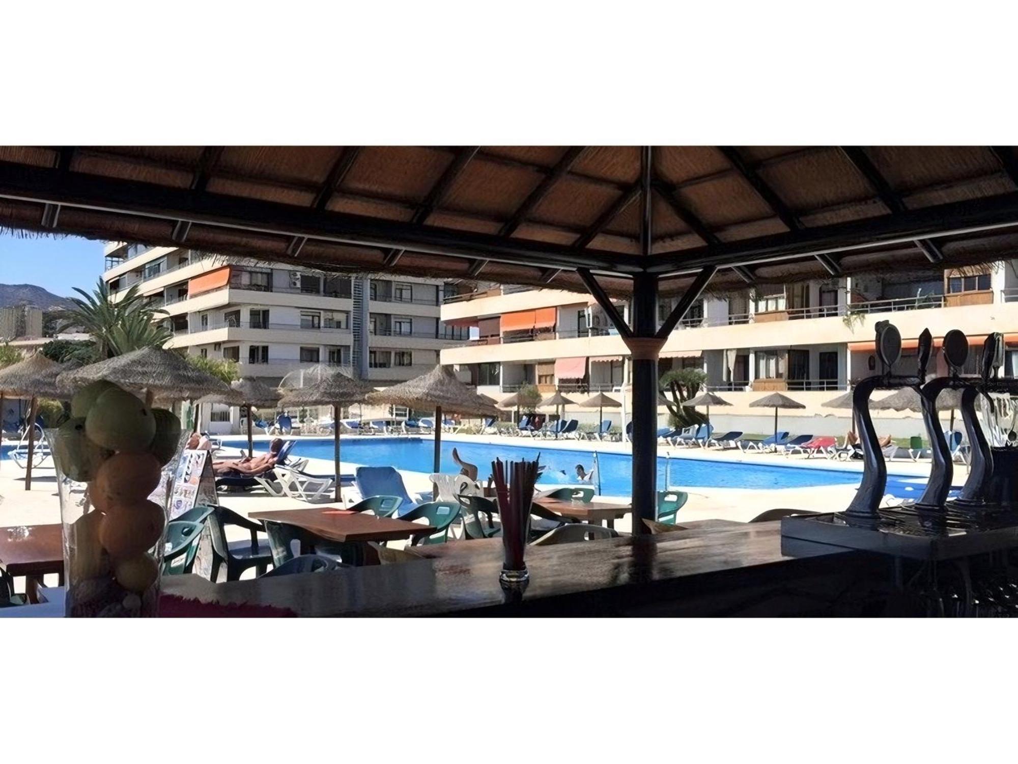 Oasis Sea & Sky - La Nogalera Apartman Torremolinos Kültér fotó