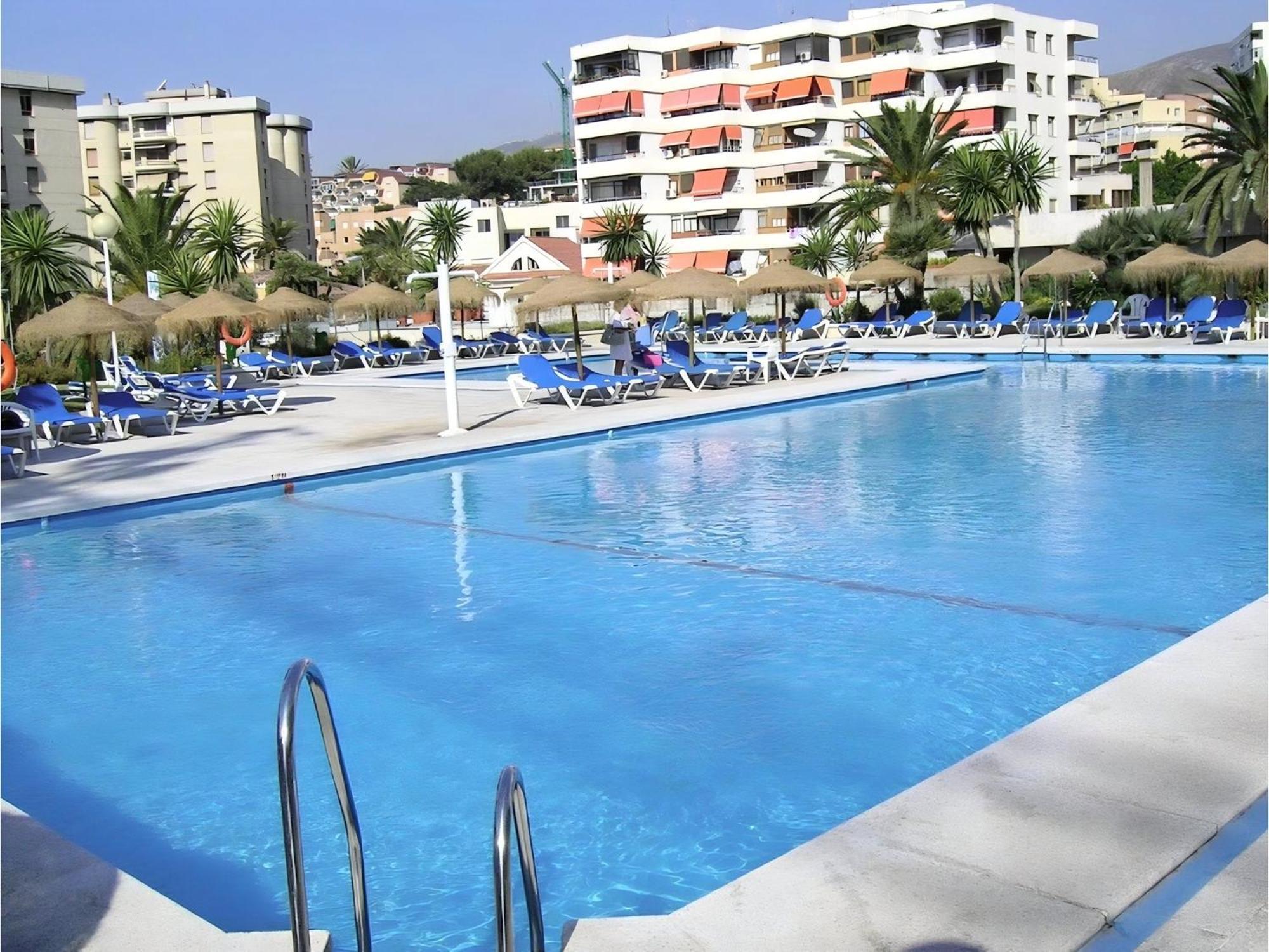 Oasis Sea & Sky - La Nogalera Apartman Torremolinos Kültér fotó