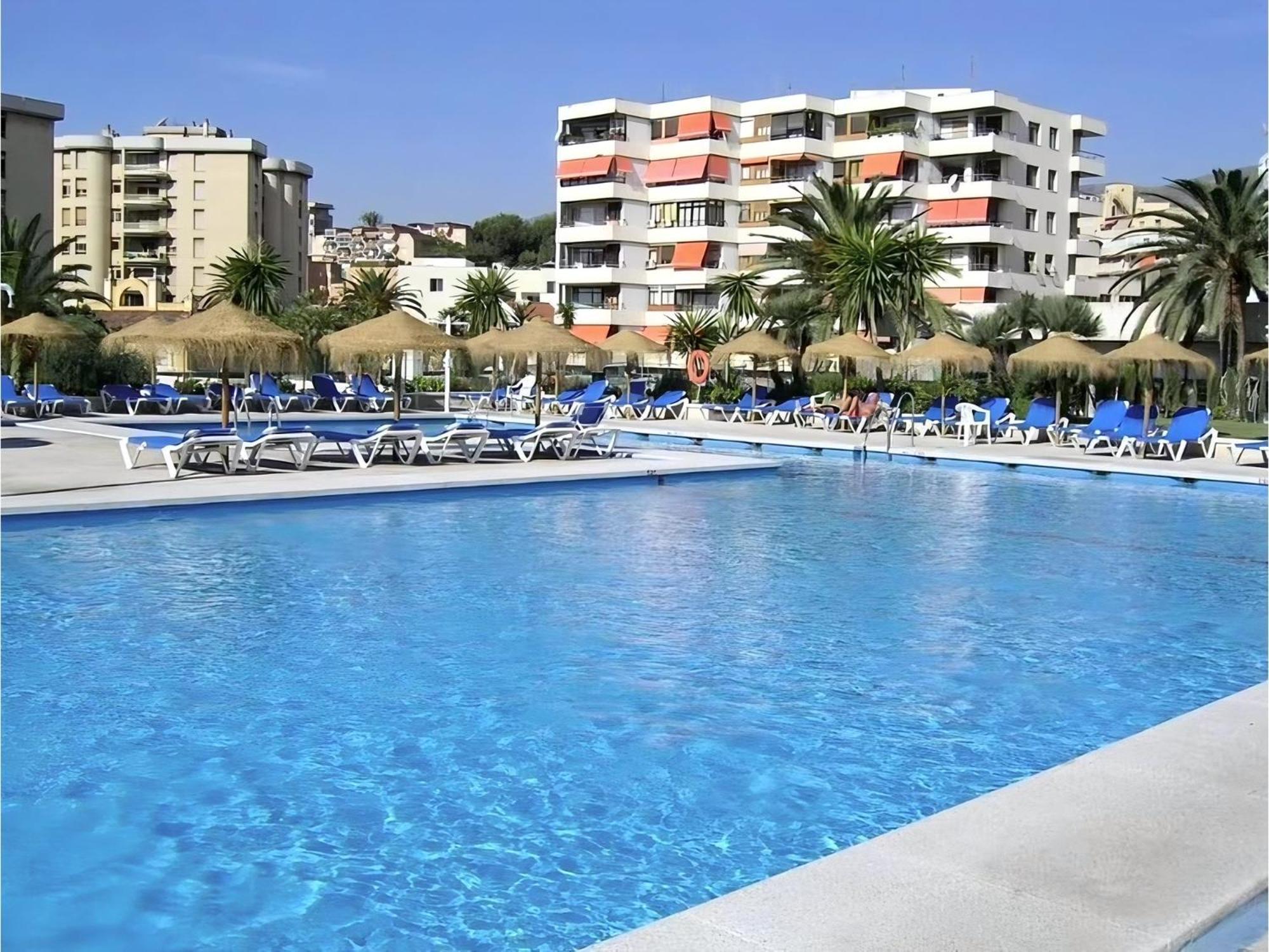 Oasis Sea & Sky - La Nogalera Apartman Torremolinos Kültér fotó