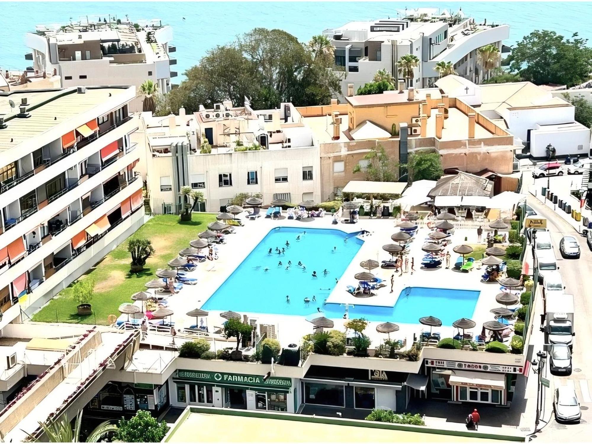 Oasis Sea & Sky - La Nogalera Apartman Torremolinos Kültér fotó
